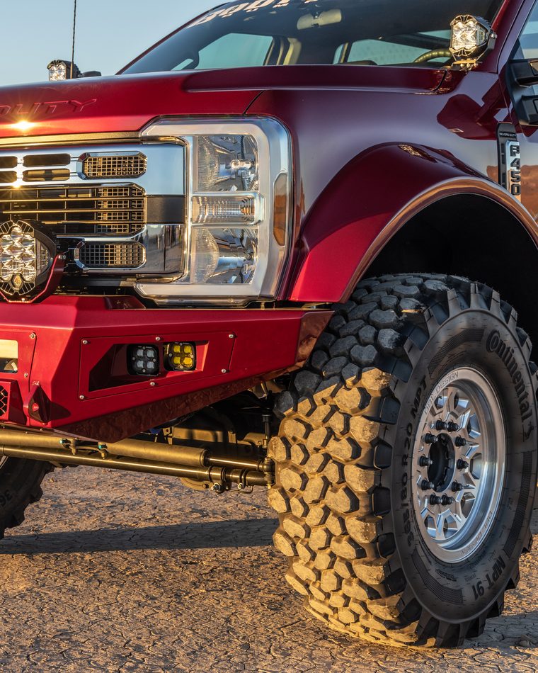 Truman super single wheel and high-load tire on a Ford Super Duty