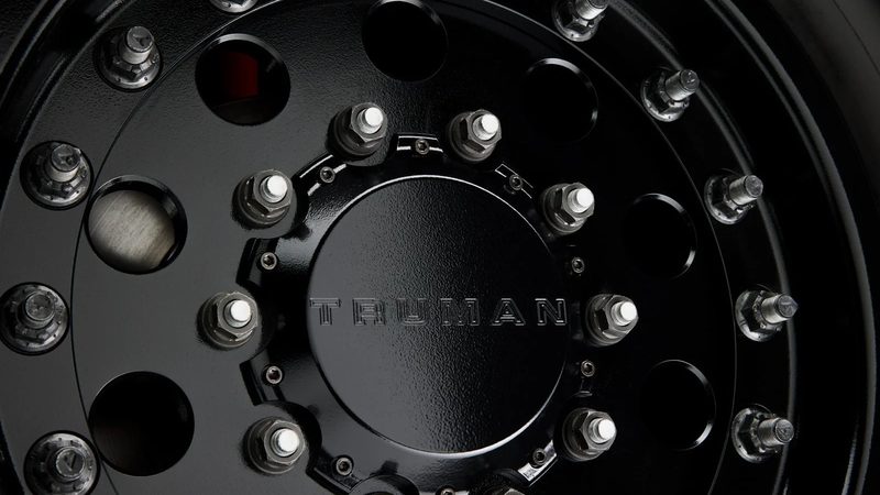 Truman super single wheel detail
